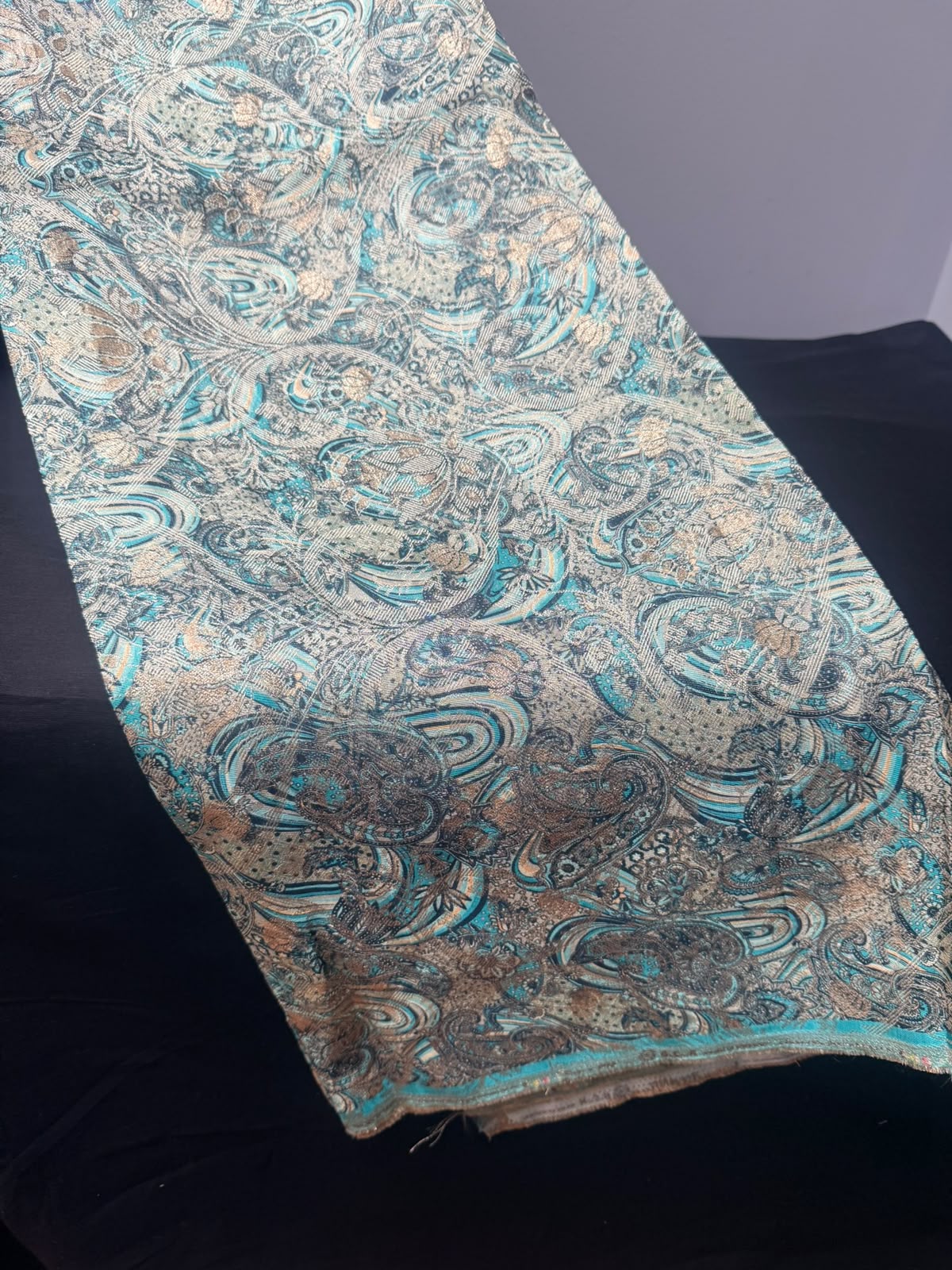Suit l Brocket And Silk Mix