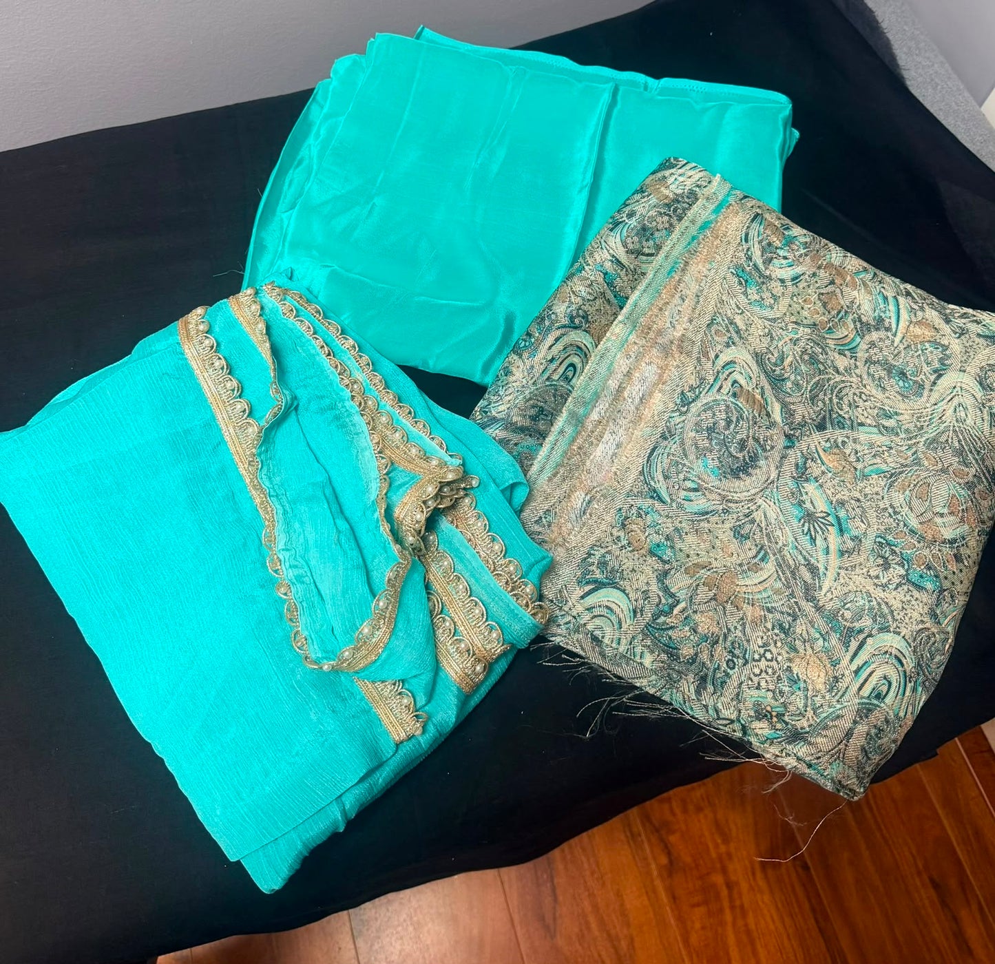 Suit l Brocket And Silk Mix