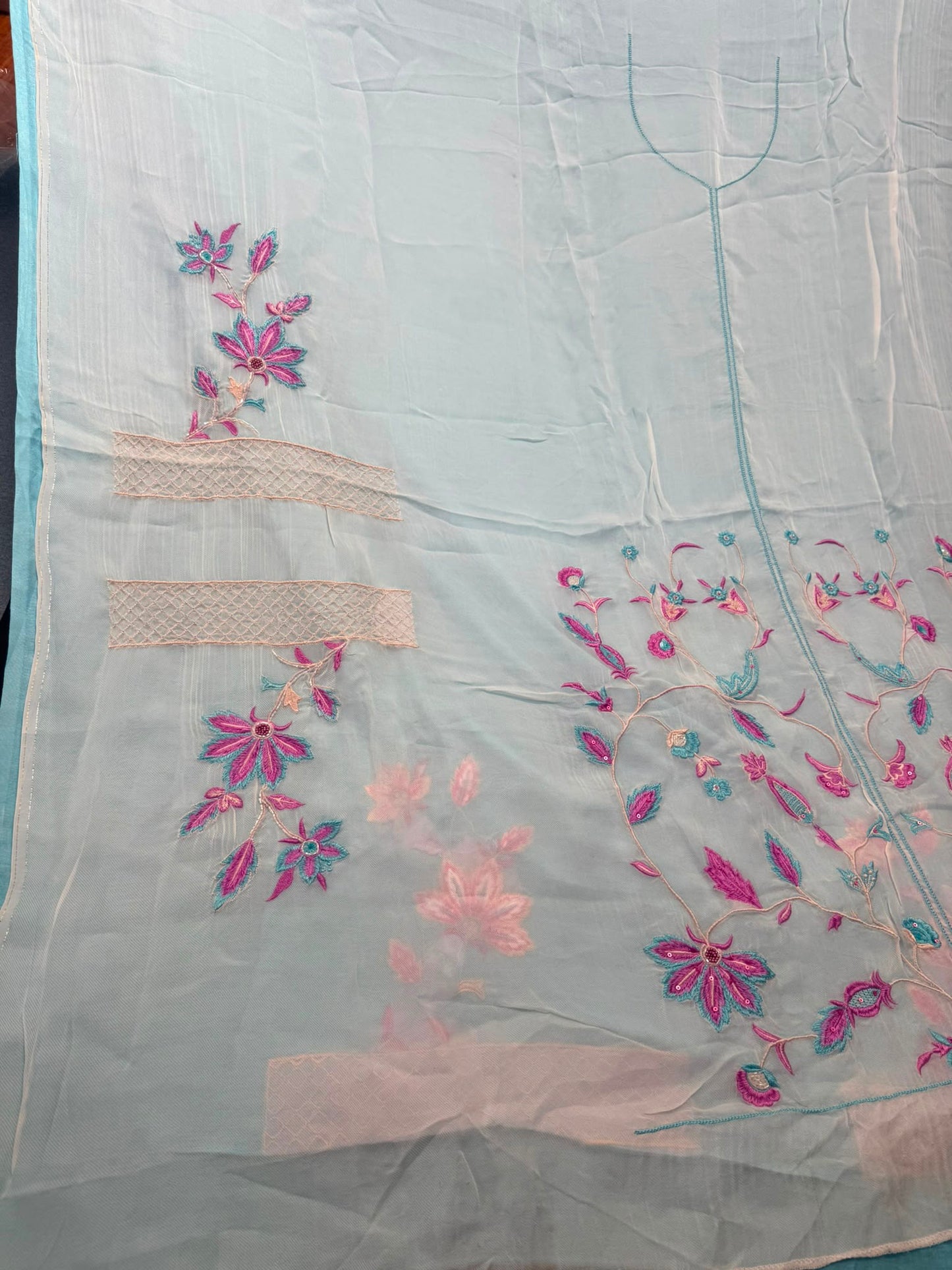 Suit l Organza &Crepe