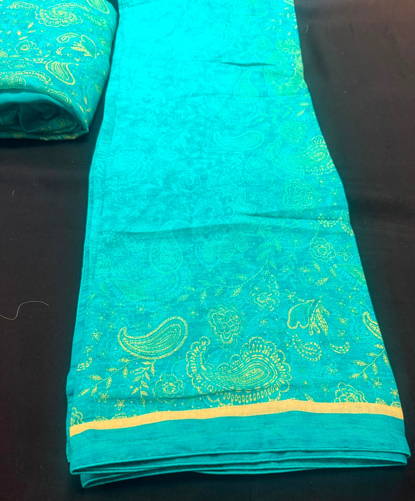 Suit l Criss and Masleen Cotton
